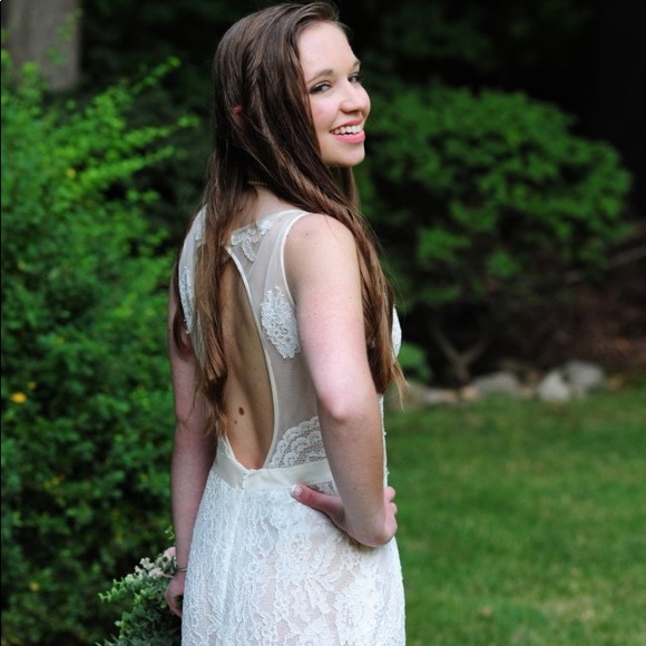 Victoria Kyriakides  Plern - Picture 4 of 4